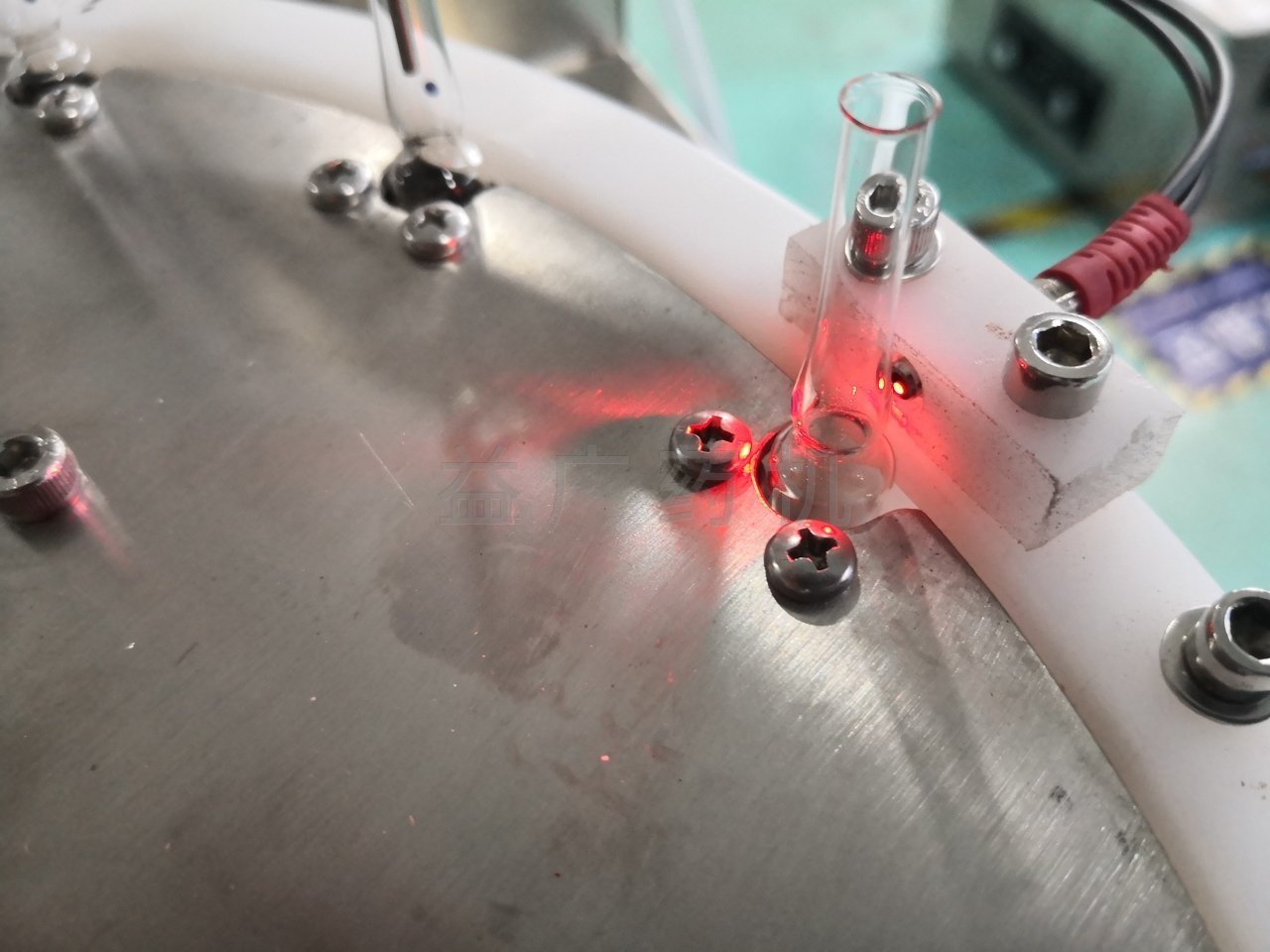 光纖無瓶不灌感應(yīng)